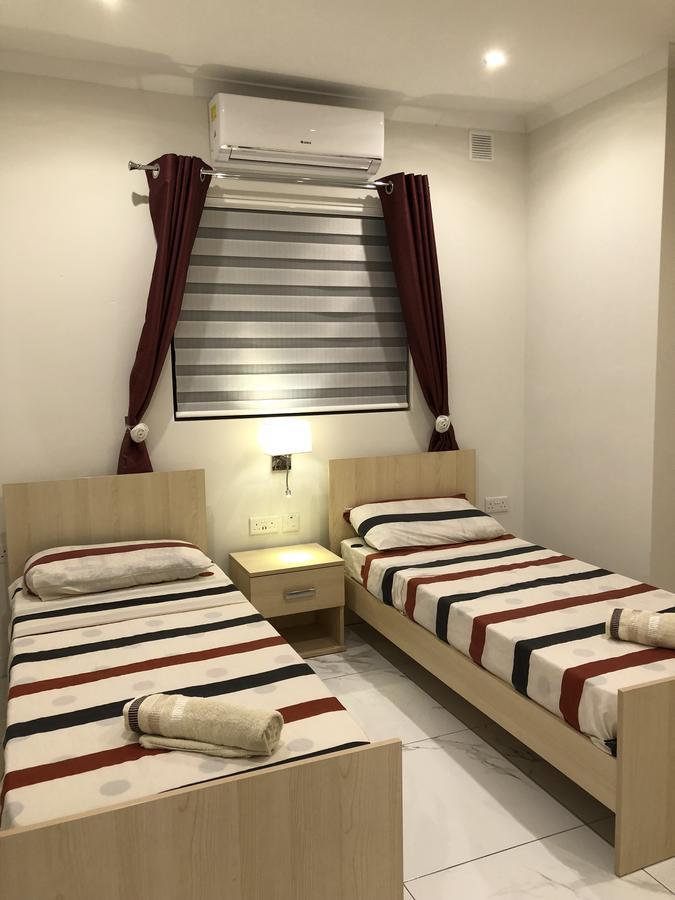 Marsascala Sea View Apartment & Penthouse مارساسكالا المظهر الخارجي الصورة